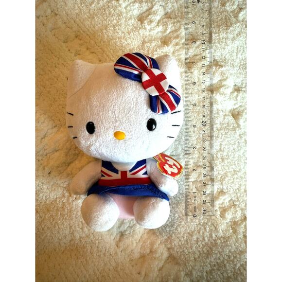 New with Tags Ty Beanie Baby Hello Kitty London UK Stuffed Plush - Picture 1 of 3